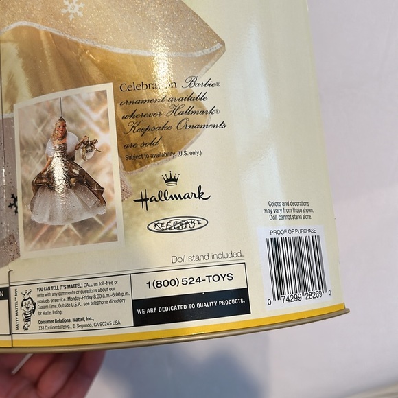 Special 2000 Edition Celebration Collector Barbie - Picture 6 of 6